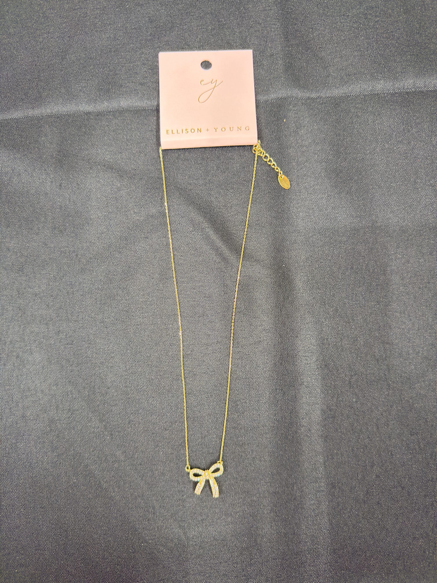Simply Shine Bow Necklace